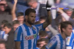 巴塞罗那莱万法蒂闪耀，连续胜利领跑西甲联赛